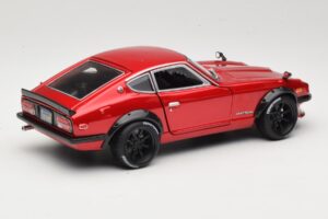 Datsun 240Z S30 Rdeč Maisto 1:18 32611 Kovina – slika 3 od 8