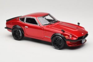 Datsun 240Z S30 Rdeč Maisto 1:18 32611 Kovina – slika 6 od 8