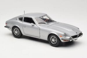 Datsun 240Z S30 Srebrna Sun Star 1:18 3503 Kovina – slika 6 od 8