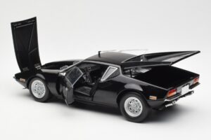 De Tomaso Pantera Črn Kyosho 1:18 08851BK Kovina – slika 5 od 8