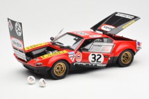 De Tomaso Pantera #32 Jaquemin / Deprez 24 Hours of Le Mans 1972 Kyosho 1:18 08855B Kovina – slika 2 od 8