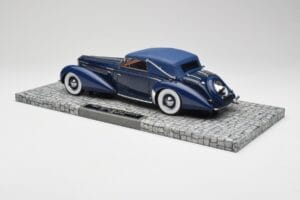 Delage D8-120 Kabriolet Two Tone Moder Minichamps 1:18 107115132 Smola – slika 5 od 6