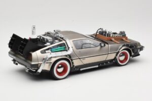 DeLorean DMC-12 Back to the Future Part III Sun Star 1:18 2712 Kovina – slika 3 od 8