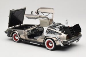 DeLorean DMC-12 Back to the Future Part III Sun Star 1:18 2712 Kovina – slika 5 od 8