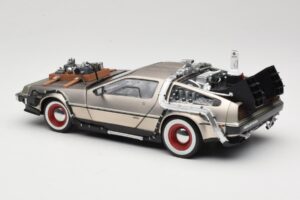 DeLorean DMC-12 Back to the Future Part III Sun Star 1:18 2712 Kovina – slika 7 od 8