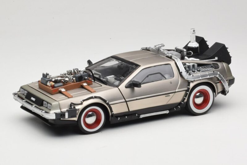 DeLorean DMC-12 Back to the Future Part III Sun Star 1:18 2712 Kovina