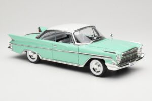 DeSoto Adventurer Zelen American Mint 1:18 92738 Kovina – slika 6 od 8