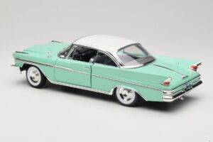 DeSoto Adventurer Zelen American Mint 1:18 92738 Kovina – slika 7 od 8