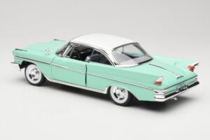 DeSoto Adventurer Zelena Road Signature 1:18 92738-R1 Kovina – slika 7 od 8