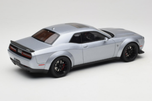 Dodge Challenger SRT Hellcat Redeye Srebrna GT Spirit 1:18 GT226 Smola – slika 2 od 6
