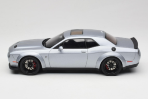 Dodge Challenger SRT Hellcat Redeye Srebrna GT Spirit 1:18 GT226 Smola – slika 3 od 6