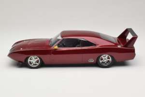 Dodge Charger Daytona Fast & Furious Dom's Car GreenLight 1:18 19003 Kovina – slika 3 od 6