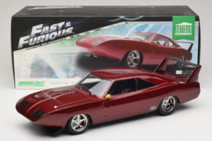 Dodge Charger Daytona Fast & Furious Dom's Car GreenLight 1:18 19003 Kovina – slika 6 od 6