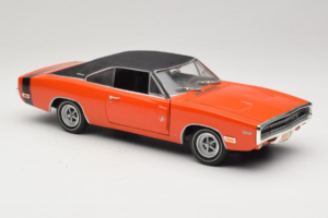 Dodge Charger R/T Oranžen & Črn American Muscle 1:18 39314 Kovina – slika 6 od 8