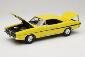 Dodge Charger R/T Rumen Dirty Mary Crazy Larry Auto World 1:18 AWSS101/06 Kovina – slika 2 od 8