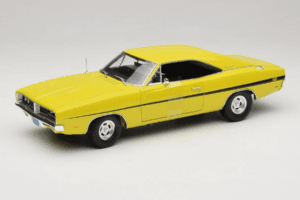 Dodge Charger R/T Rumen Dirty Mary Crazy Larry Auto World 1:18 AWSS101/06 Kovina