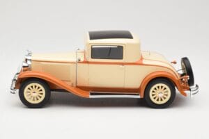 Dodge Eight DG Coupe Bež BoS Models 1:18 BOS289 Smola – slika 3 od 6