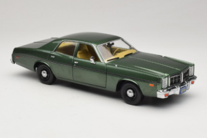 Dodge Monaco Zelen Hunter GreenLight 1:18 19045 Kovina – slika 6 od 8