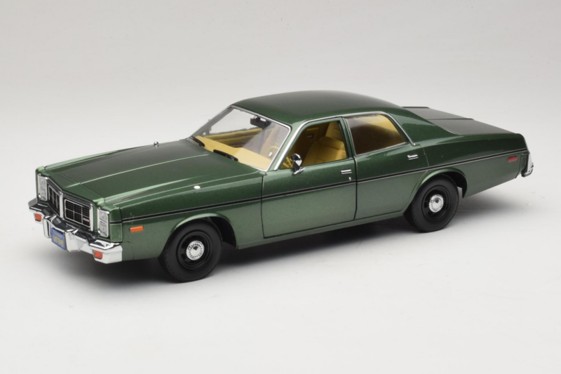 Dodge Monaco Zelen Hunter GreenLight 1:18 19045 Kovina