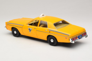Dodge Monaco Taxi Rocky III GreenLight 1:18 19111 Kovina – slika 7 od 8