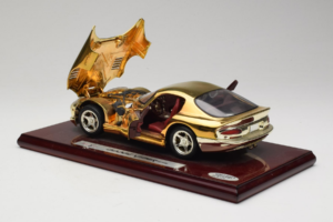 Dodge Viper GTS Gold Plated 23K Maisto 1:18 GP001 Kovina – slika 5 od 8