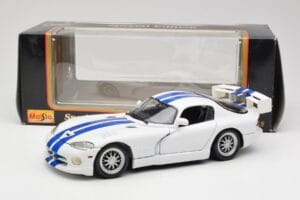 Dodge Viper GTS-R GT2 Bel 1997 Maisto 1:18 50316 Kovina – slika 8 od 8
