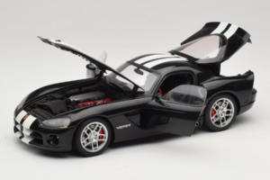 Dodge Viper SRT-10 Coupe Črn AUTOart 1:18 71712 Kovina – slika 2 od 8
