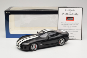 Dodge Viper SRT-10 Coupe Črn AUTOart 1:18 71712 Kovina – slika 8 od 8
