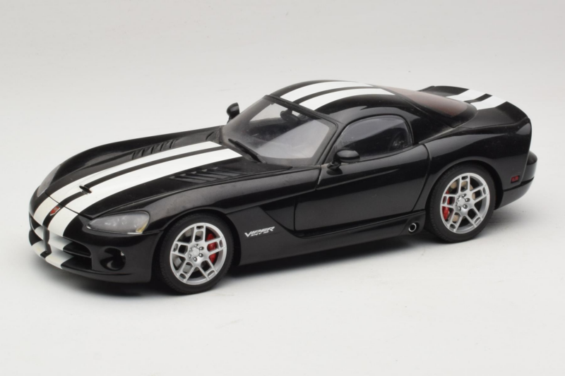 Dodge Viper SRT-10 Coupe Črn AUTOart 1:18 71712 Kovina