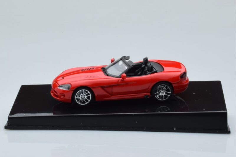 Dodge Viper SRT-10 Rdeč AUTOart 1:43 51701 Kovina