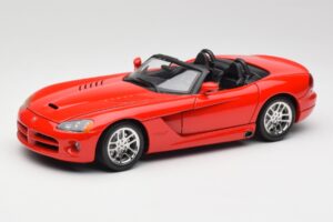 Dodge Viper SRT-10 Rdeč Bburago 1:18 3325 Kovina