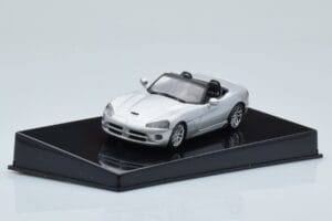 Dodge Viper SRT-10 Srebrna AUTOart 1:43 51703 Kovina – slika 2 od 4