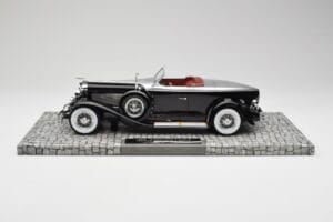 Duesenberg Model J Torpedo Disappearing Top Convertible Coupe Srebrn Črn Minichamps 1:18 107150431 Smola – slika 3 od 6