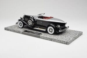 Duesenberg Model J Torpedo Disappearing Top Convertible Coupe Srebrn Črn Minichamps 1:18 107150431 Smola – slika 5 od 6