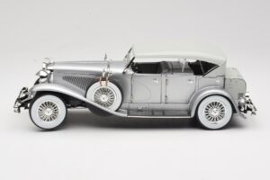 Duesenberg SJ Srebrna GreenLight 1:18 13525 Kovina – slika 4 od 8