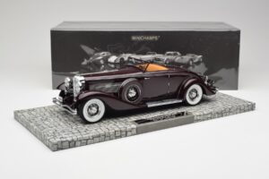 Duesenberg SJN Convertible Coupe Bordo Minichamps 1:18 107150331 Kovina – slika 2 od 6