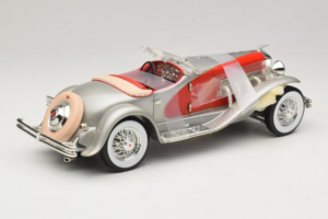 Duesenberg SJ Clark Gable's Car Srebrn Rdeč ERTL 1:18 7962 Kovina – slika 2 od 6