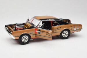 Oldsmobile 442 Hurst Hairy Olds Twin-Engine 4WD 1966 Highway 61 1:18 50089 Kovina – slika 2 od 8
