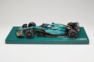 Aston Martin AMR22 #5 S. Vettel Last Race Abu Dhabi GP 2022 Minichamps 1:18 147222205 Smola