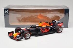 Aston Martin Red Bull Racing RB15 #33 M. Verstappen F1 2019 Minichamps 1:18 110190033 Kovina – slika 7 od 7