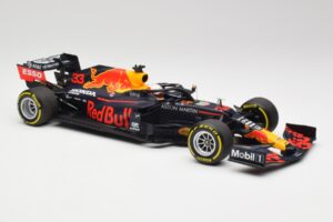 Aston Martin Red Bull Racing RB16 #33 M. Verstappen Abu Dhabi GP Winner 2020 Minichamps 1:18 110201733 Kovina – slika 4 od 7