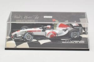 BAR Honda 007 A. Davidson Malaysian GP 2005 Minichamps 1:43 400050104 Kovina – slika 5 od 5