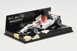 BAR 006 Honda #10 T. Sato BAR Honda F1 Team 2004 Minichamps 1:43 400040010 Kovina – slika 2 od 5