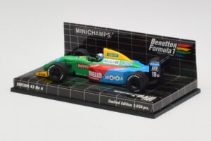 Benetton Ford B188 #19 A. Nannini Race Car 1988 Minichamps 1:43 400890119 Kovina – slika 3 od 4