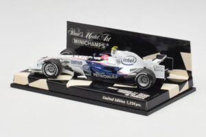 BMW Sauber F1.08 #4 R. Kubica Showcar 2008 Minichamps 1:43 400080084 Kovina – slika 3 od 5