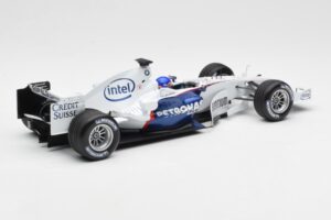 BMW Sauber F1.06 #17 J. Villeneuve F1 2006 Minichamps 1:18 100060017 Kovina – slika 2 od 6