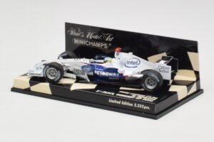 BMW Sauber F1.06 #10 N. Heidfeld Hungarian GP 3rd Place 2006 Minichamps 1:43 400060116 Kovina – slika 3 od 5