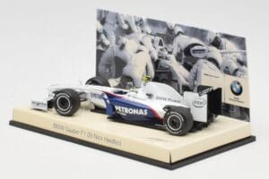 BMW Sauber F1.09 #6 N. Heidfeld F1 2009 v2 Minichamps 1:43 80422155795 Kovina – slika 3 od 5