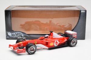 Ferrari F2003-GA #2 R. Barrichello F1 2003 Hot Wheels 1:18 B1024 Kovina – slika 6 od 6