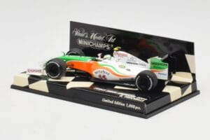 Force India Mercedes VJM02 #21 G. Fisichella Showcar 2009 Minichamps 1:43 400090091 Kovina – slika 3 od 5